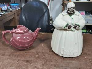 Vintage McCoy Mammy Cookie Jar & Tea Pot