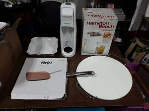 Kitchen Items Hamilton Beach Juicer(Looks New In Box), 12 Copper Griddle, Soda Stream Machine, Serving Tray & Square Bowl (Crate & Barrel)
