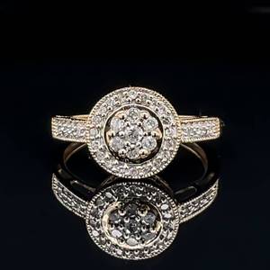 Captivating Cluster 0.33ctw Diamond Halo Filigree Basket Estate Ring in Yellow Gold $1,850 Retail
