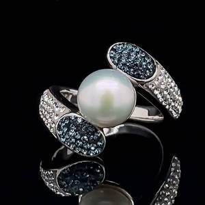 Glam Fashion White Pearl &amp Crystal Bypass Estate Statement Ring VIDEO