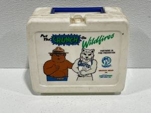 Smokey the Bear Lunchbox