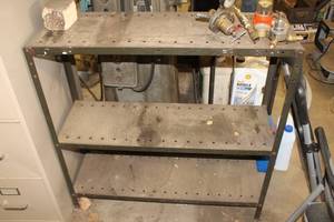 lot 76 image: Metal Shelving Unit 3