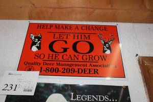 lot 231 image: Deer Management Assoc Metal Wall Sign