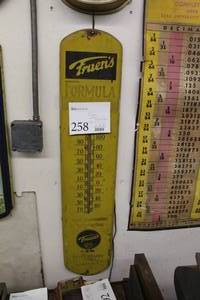 lot 258 image: Vintage Truens Formula Metal Wall Thermometer