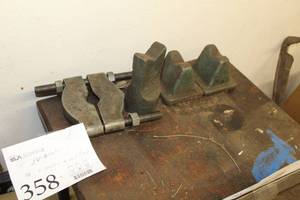 lot 358 image: Lot of (3) V-Blocks, Mill Clamp