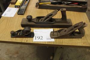 lot 192 image: Lot of (3) Hand Wood Planers