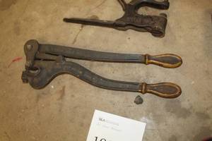 lot 193 image: Lot of (2) Hand Punches