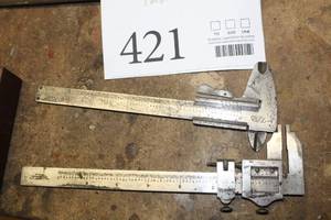 lot 421 image: Lot of (2) Calipers