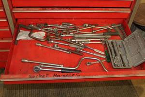 lot 57 image: Hand Tools - Ratchets, Speed Ratchets, Socket & Bit Set