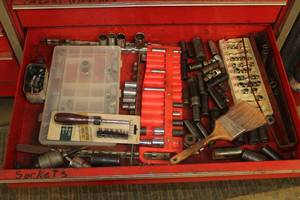 lot 59 image: Hand Tools - Sockets