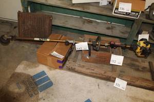 lot 342 image: John Deere Pro Series Weed Trimmer