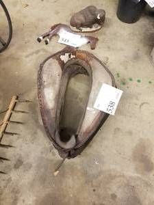 lot 538 image: Vintage Horse Collar
