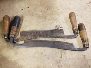 lot 593 image: Lot of (2) Draw Knives