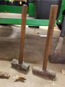 lot 596 image: Lot of (2) Sledgehammers