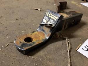 lot 576 image: Hitch Mount