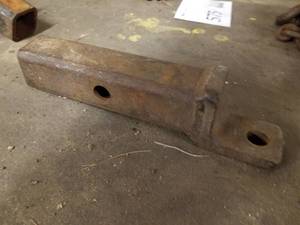 lot 575 image: Curt 7500-lbs Hitch Mount