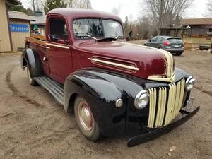 lot 3 image: 1946 Ford Step Side 2-door Pickup