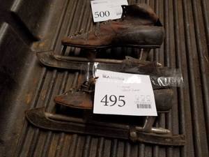 lot 495 image: Vintage Speed Ice Skates