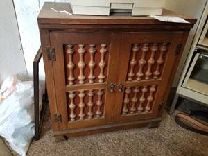 lot 530 image: Wood Cabinet 22-door