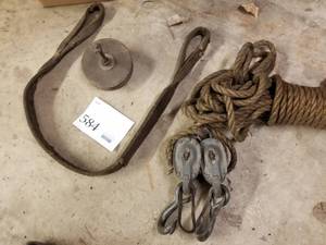 lot 584 image: Rope & Pulley System, Extra Wood Pulley and Strap