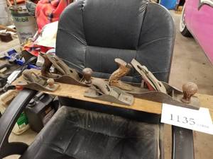 lot 1135 image: Lot of (4) Hand Planers