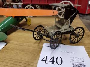 lot 440 image: Tin Horse Drawn Buggy