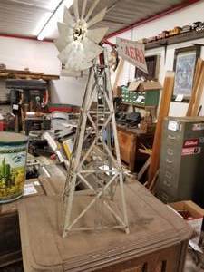 lot 463 image: 17 Steel Windmill