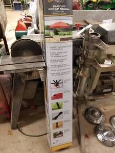 lot 481 image: Guidesman Easylift 10x10 Pop-Up Canopy