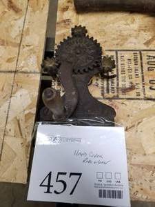 lot 457 image: Vintage Hand Crank Rope Maker