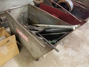lot 326 image: Metal Cart with Scrap Metal