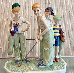 lot 212 image: Three Norman Rockwell Figurines