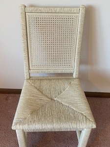 lot 278 image: Lovely Wicker Accent Chair