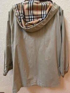 lot 227 image: Ladies Hooded Burberry Jacket