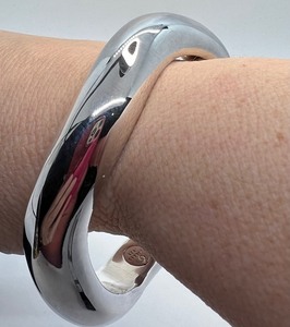 lot 308 image: Beautiful Airess Sterling Cuff Bracelet
