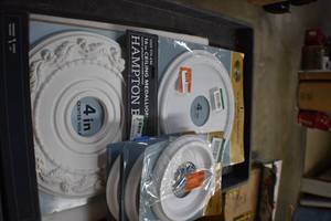 Ceiling medalions