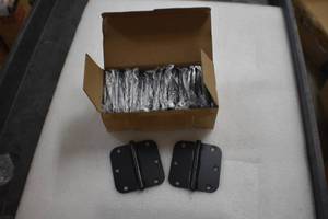 Door hinges
