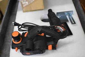 Electric hand planer