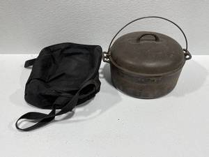 Cast Iron Dutch Oven