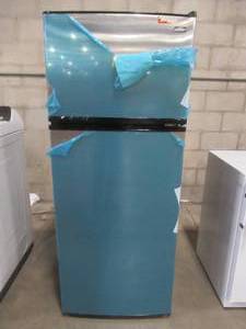 Summit 10.3 cu. ft. Top Freezer Refrigerator in Stainless Steel, Counter Depth, FF1159SSIM - NO RESERVE