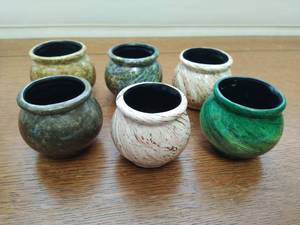 Six Small Lacquer Pots
