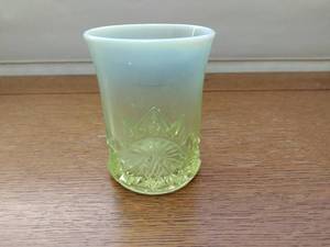 Vaseline Uranium Cup with Opalescent Rim