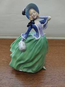 Royal Doulton Autumn Breezes Figurine