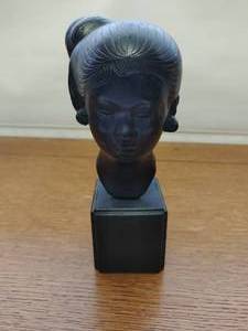 Bronze Asian Bust by Thanh Le Nguyen