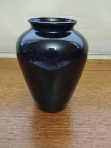 Vintage Black Amethyst Vase Etched Chicago 1933