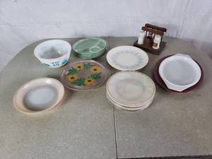 Plates and Bowls, Kitchen Items