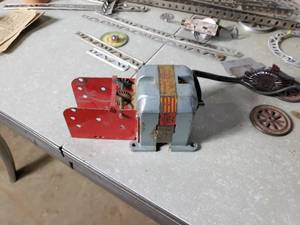Box of Erector Set Items Including Motor