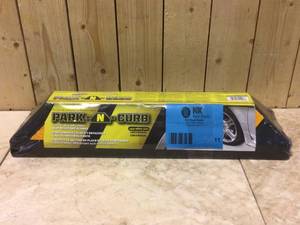 Plasticolor Park-N-Curb 21.5 in. x 5.75 in. Garage Parking Guide Customer Returns See Pictures