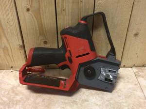 Milwaukee M12 FUEL 12-Volt Lithium-Ion Brushless Cordless 6 in. HATCHET Pruning missing parts sell for parts only&nbsp