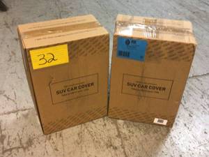 225 in. x 80 in. x 65 in. XX-LARGE Non-Woven Water Resistant SUV Cover Customer Returns See Pictures