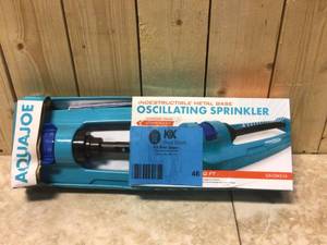 AQUA JOE Indestructible Metal Base Oscillating Sprinkler with Adjustable Spray Customer Returns See Pictures